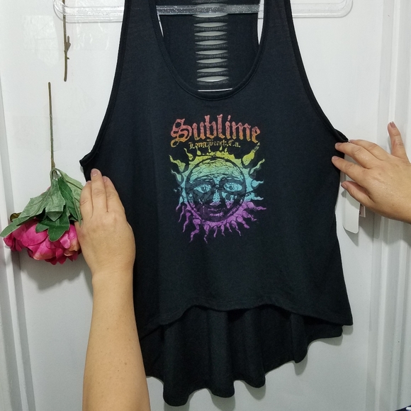 Sublime Tank Top - Picture 5 of 7